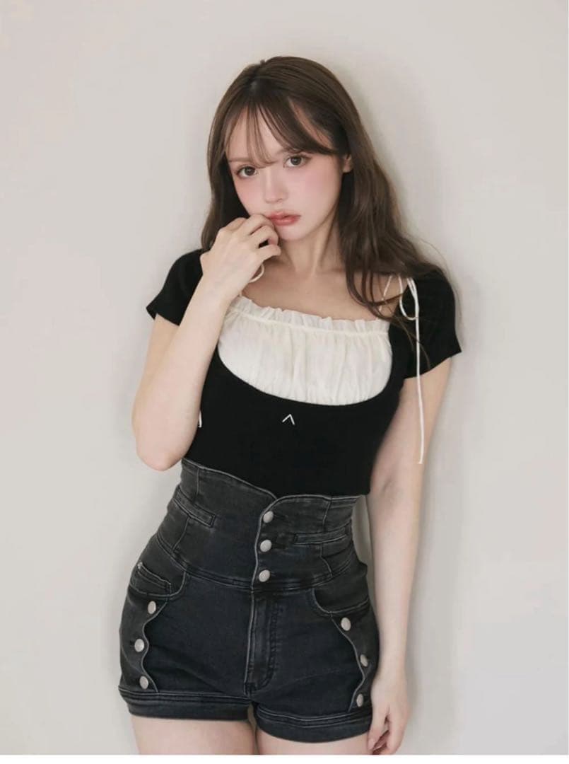 amdmary Mew frill tops black アンドマリー