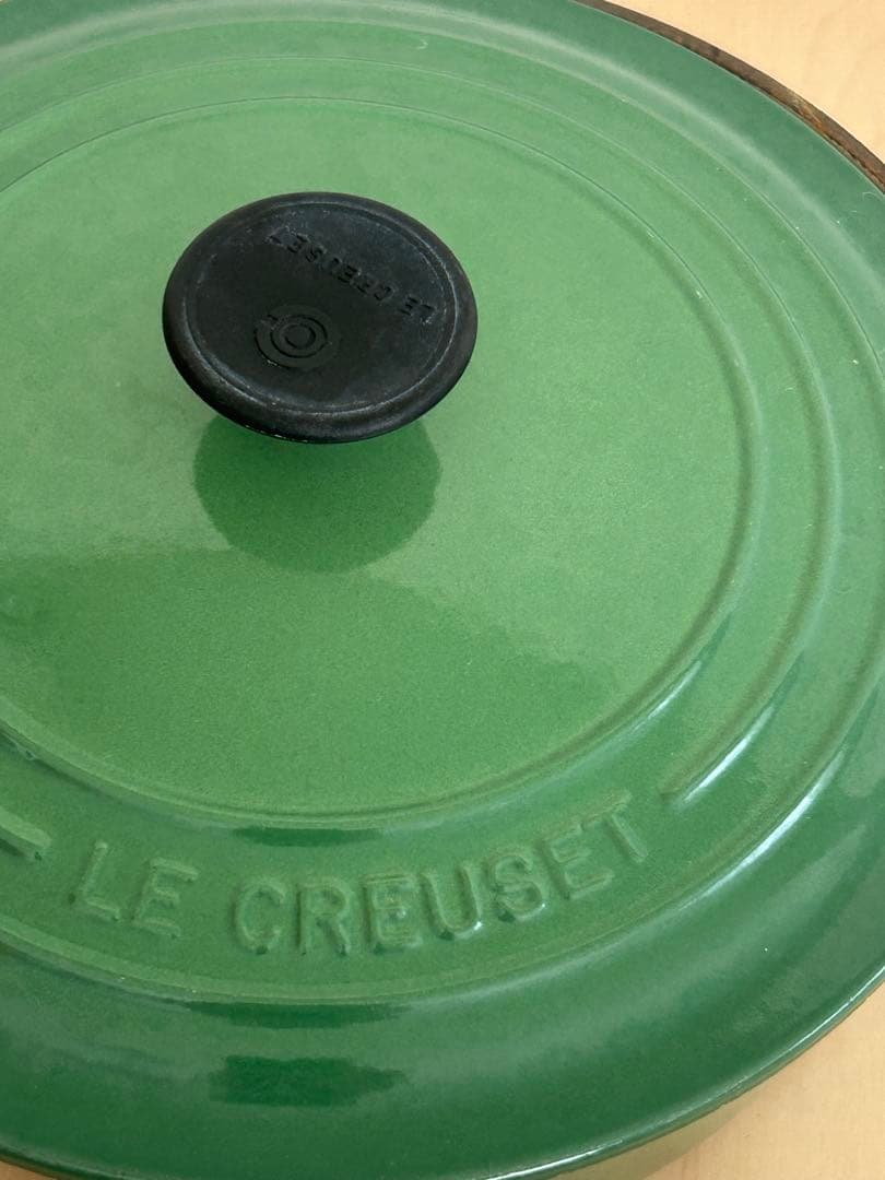 あーり LE CREUSET　ココット ロンド レーシンググリーン22cm