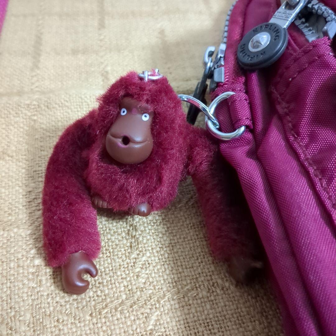 キプリング　ボディバッグ