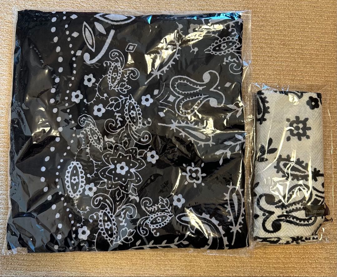 【新品】manipuri コットンシルクストール 120 カレイド バンダナ 黒