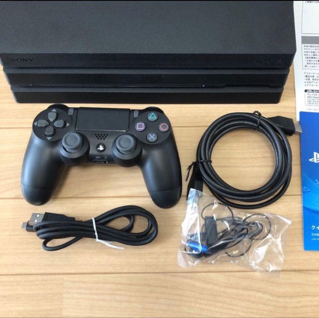 中古PS4 Pro CUH-7000B BO1 本体 ジェットブラック 黒