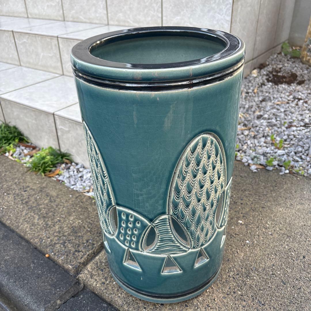 信楽焼 和風 おしゃれ 傘立て 陶器 かさたて インテリア 唐草傘立て 未使用品