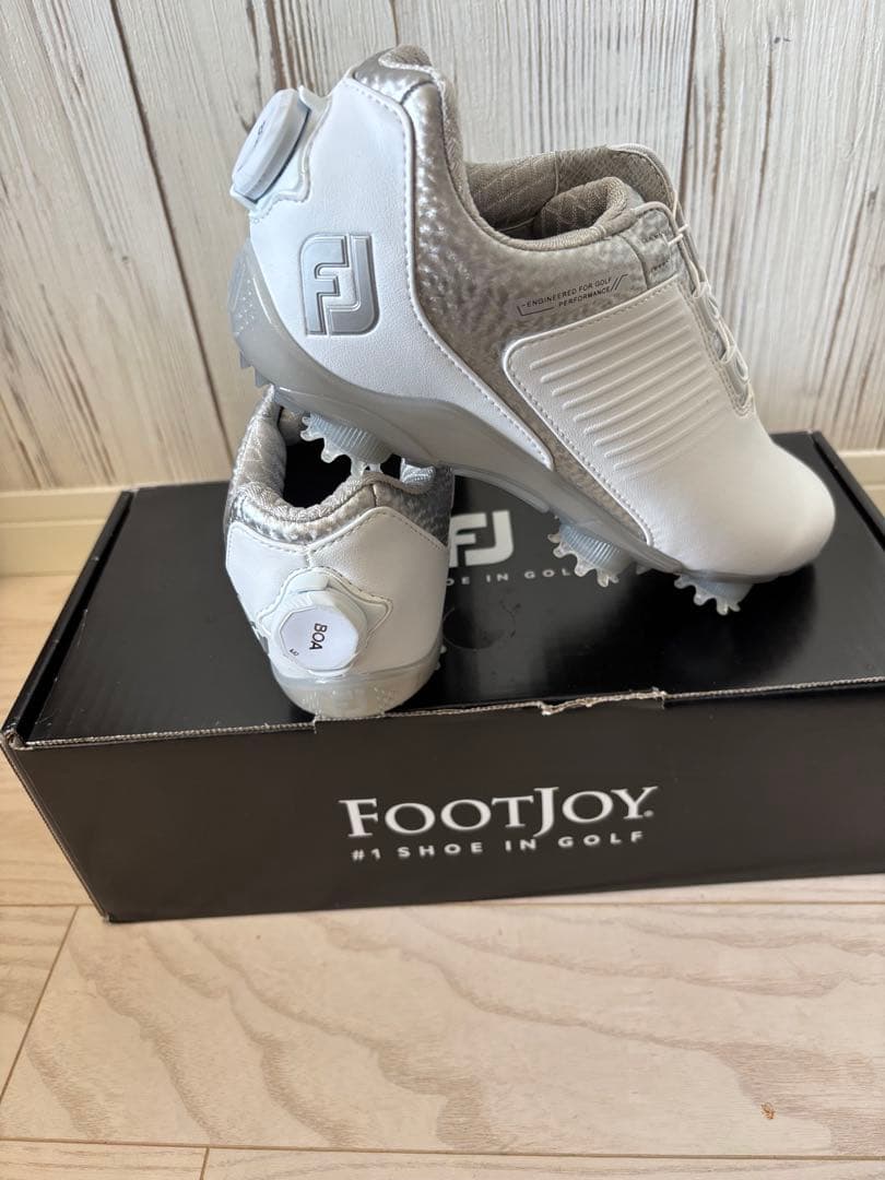 【吉松】FootJoy ゴルフシューズ ドライジョイズ ホワイト/シルバー