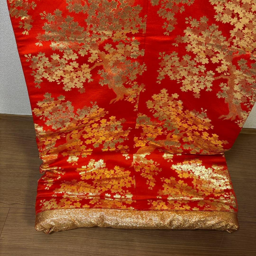 色打掛 赤地 金彩 花柄 和装　アンティーク　レトロ