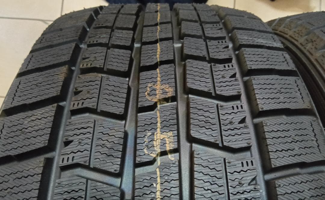 その②送料含・日本製造未使用2本　245/45R18　グッドイヤーアイスナビ7