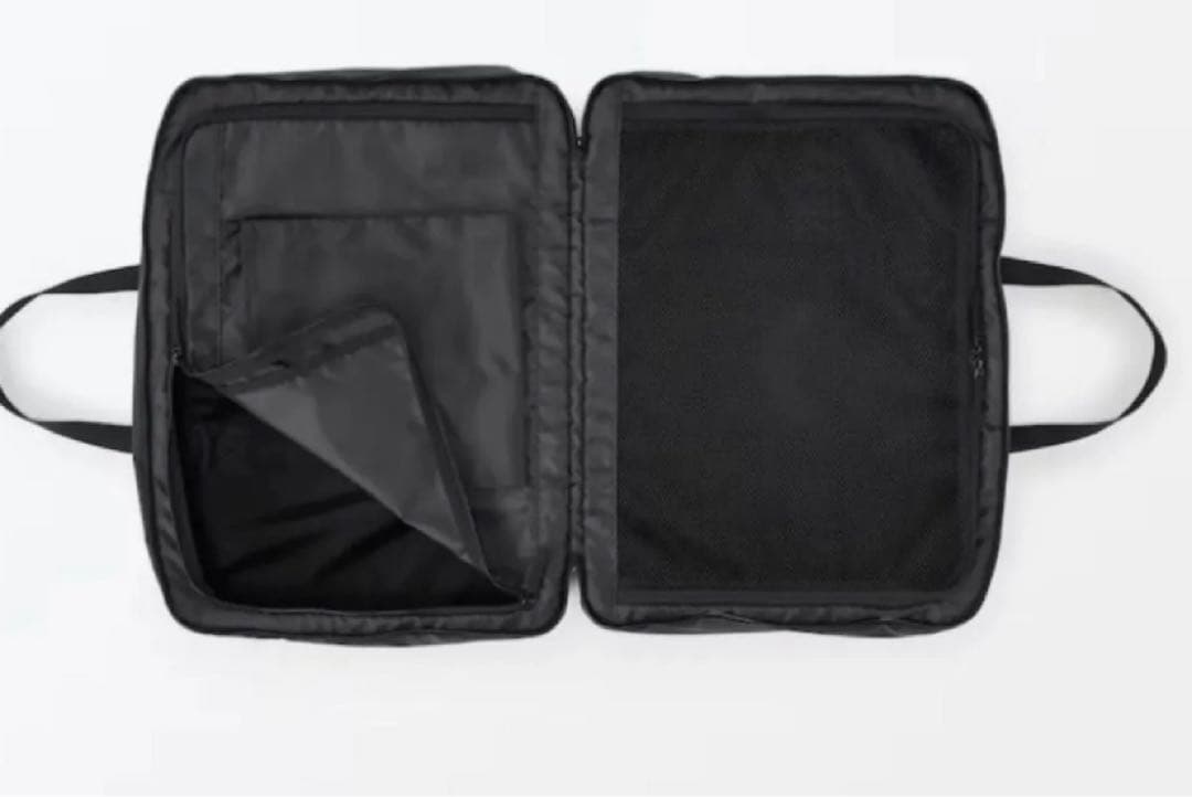 無印良品　新品　たためる　撥水旅に便利なボストンバッグ　75Ｌ用　ブラック　黒
