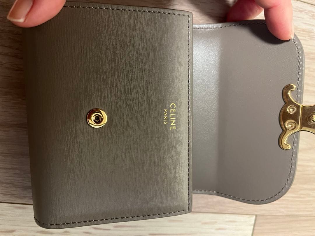 最終値下げ　CELINE 三つ折り財布