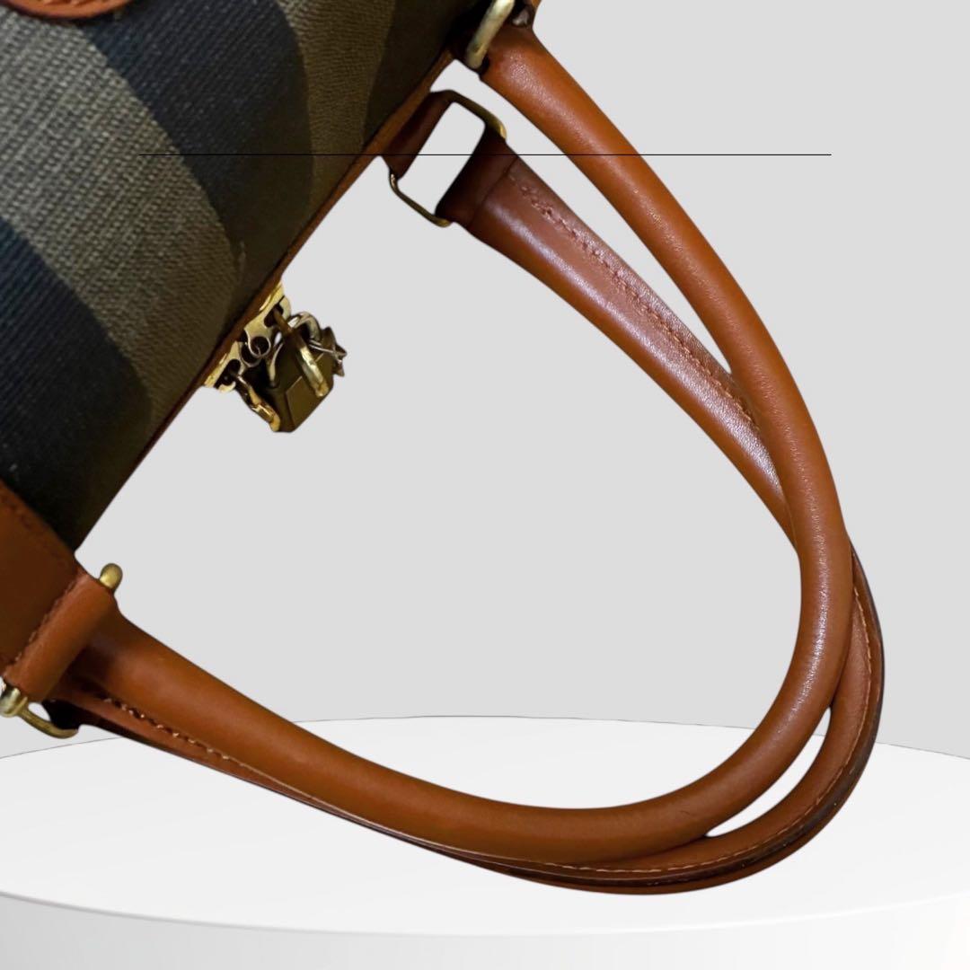 美品 FENDI フェンディ ペカン ボストンバッグ 南京錠 PVCレザー 黒茶