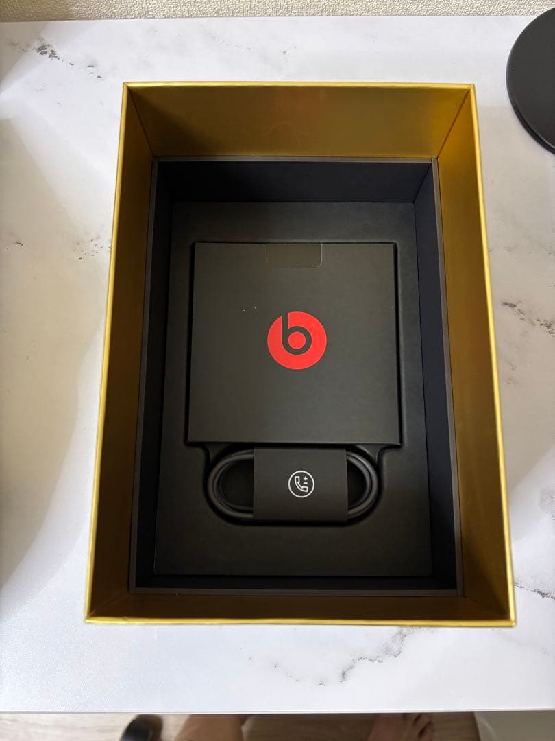 beats studio 3wirelessヘッドホン