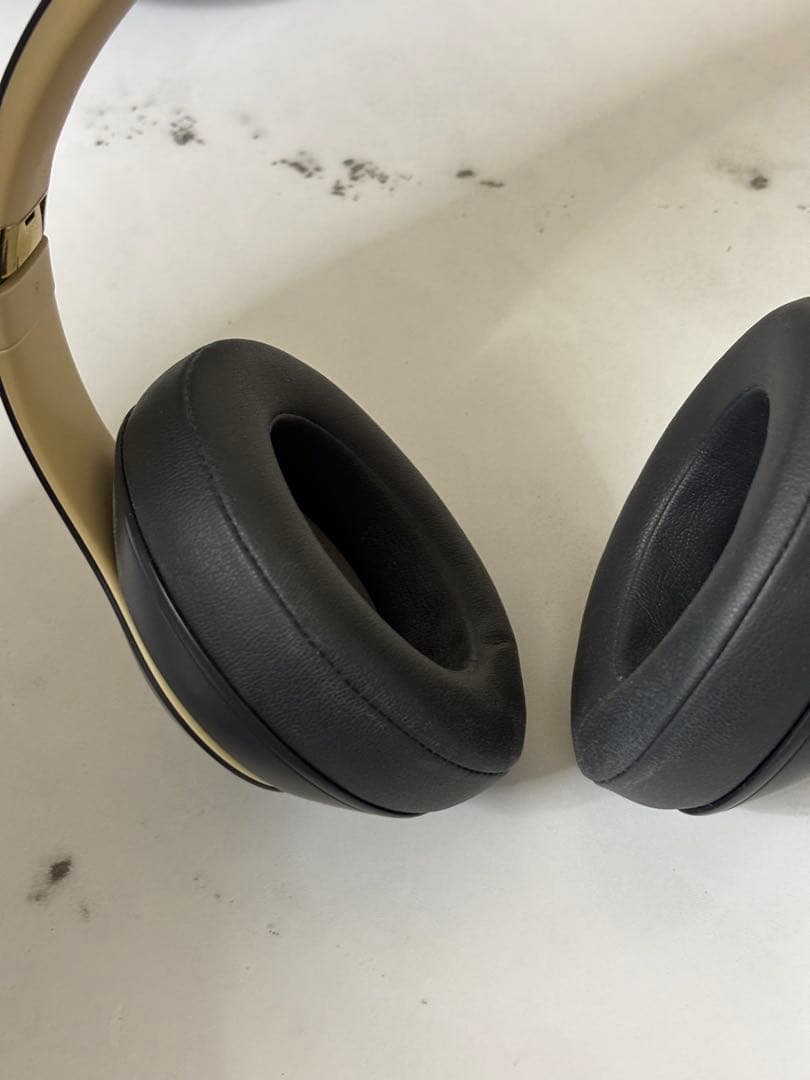 beats studio 3wirelessヘッドホン