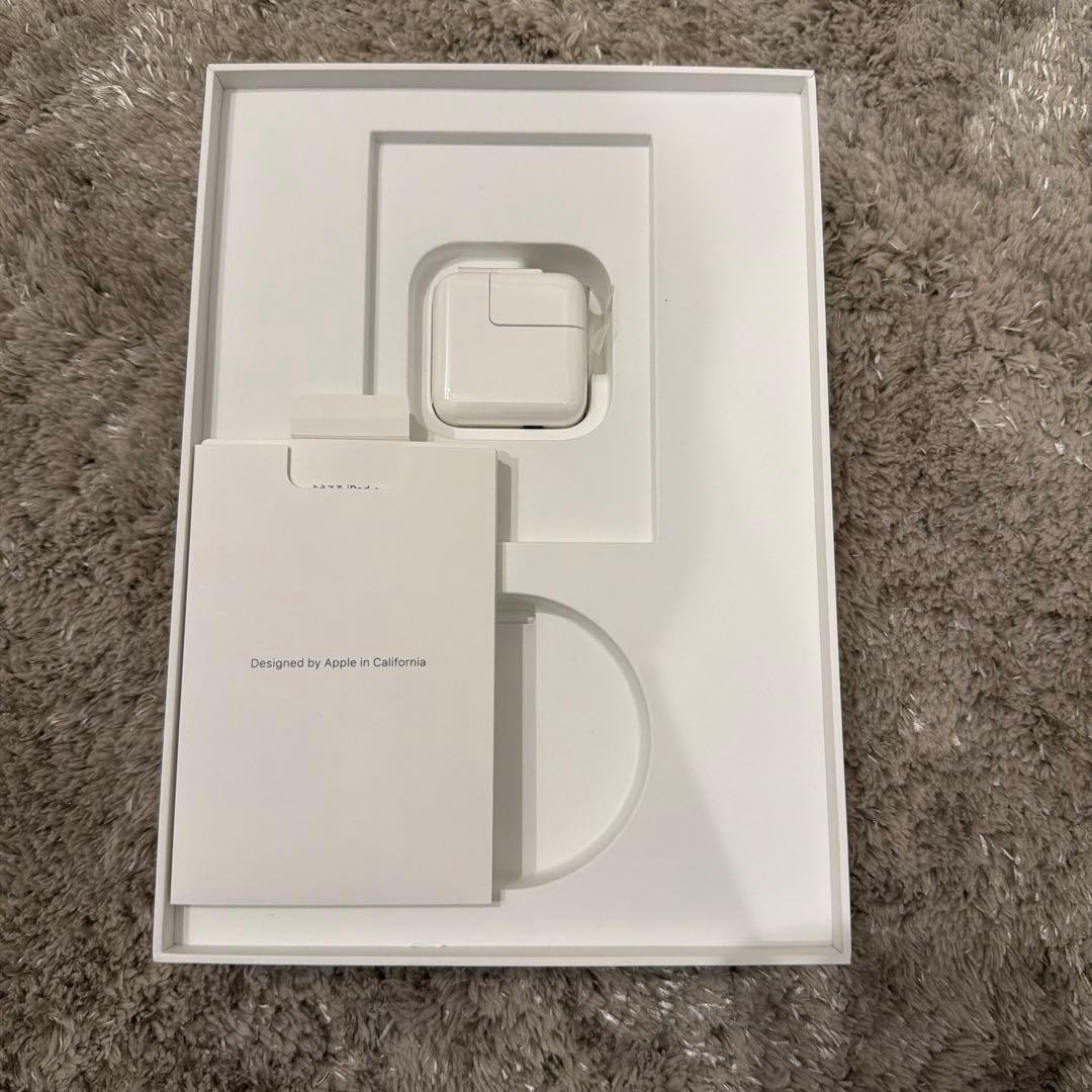 Apple iPad 第6世代　128GB バッテリー94%