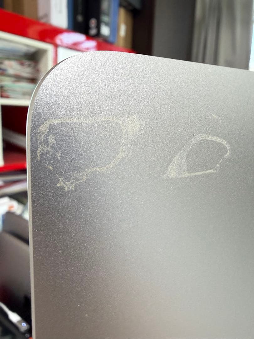 Apple iMac (Retina 5K, 27-inch,2017）