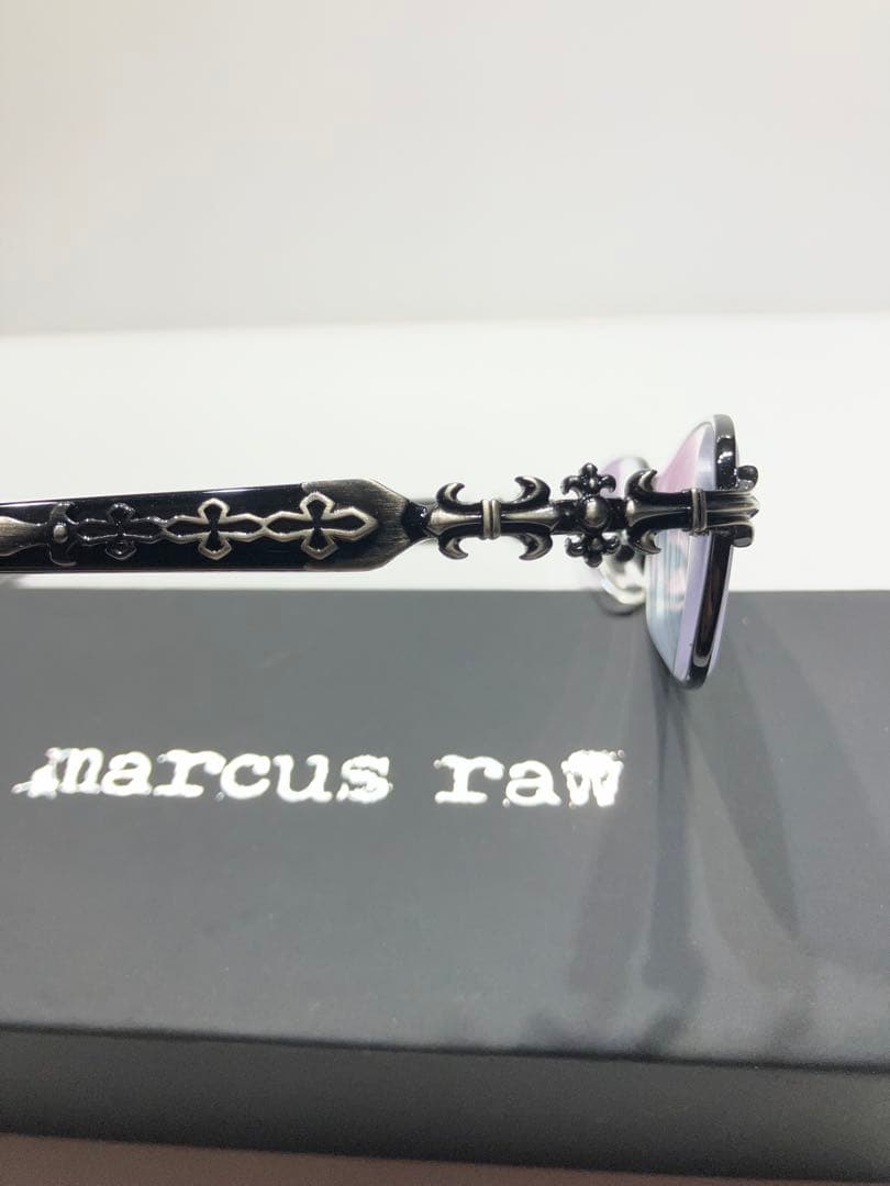 マーカスロウ　marcus raw　五味隆典プロデュース　メガネフレーム