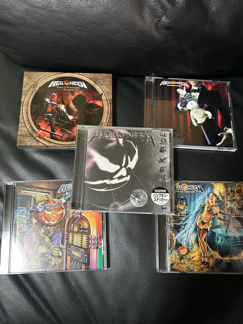 CD ハロウィン　5枚セット全て初回限定盤　ステッカー付き　入手困難