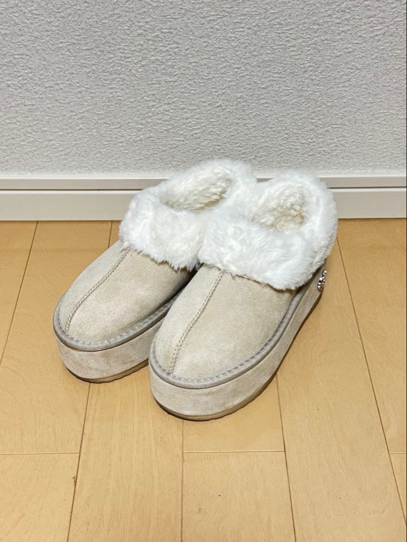 完売品　シェリミー　今期新作　ムートンスリッポン　ブーツ