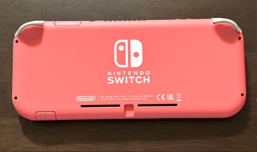 美品 Nintendo Switch Lite コーラルピンク 充電器・ポーチ付