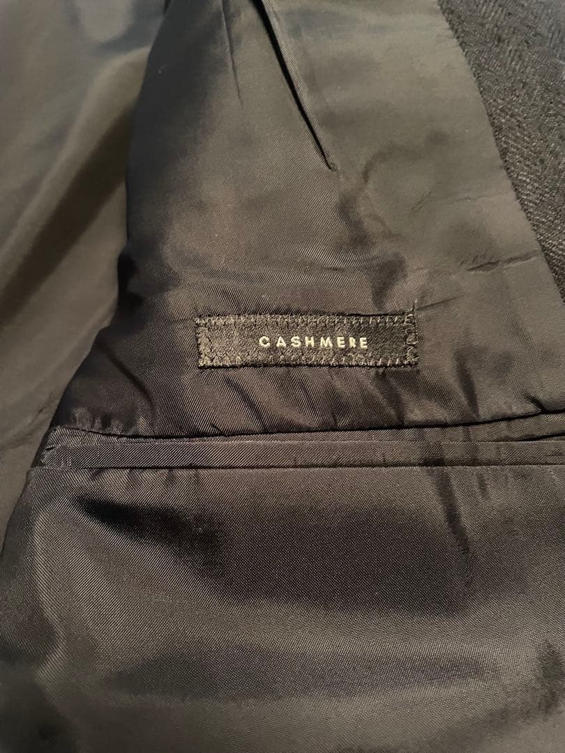 Giorgio Armani テーラードジャケット