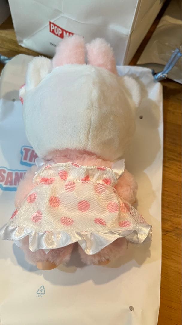 LABUBU × Sanrio ハローキティ（Hello Kitty）