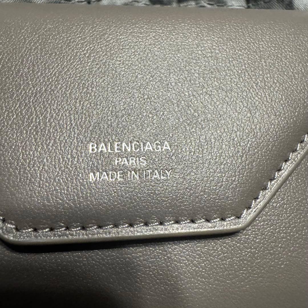 BALENCIAGA 三つ折り財布 新品