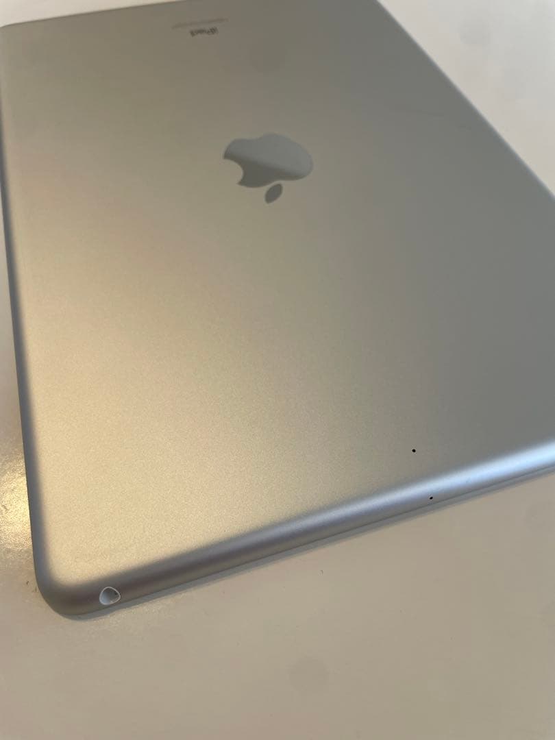 た*き様 iPad 10.2インチ 第9世代 Wi-Fi 64GB MK2L3J