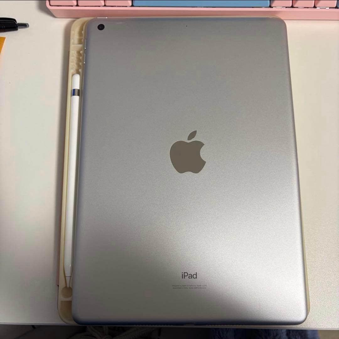 iPad 第8世代 32GB シルバー Wi-Fi Apple Pencil付き