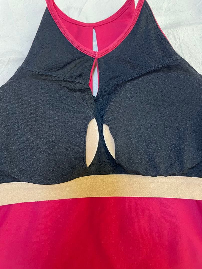 【美品】ヨガウェア　美シルエット
