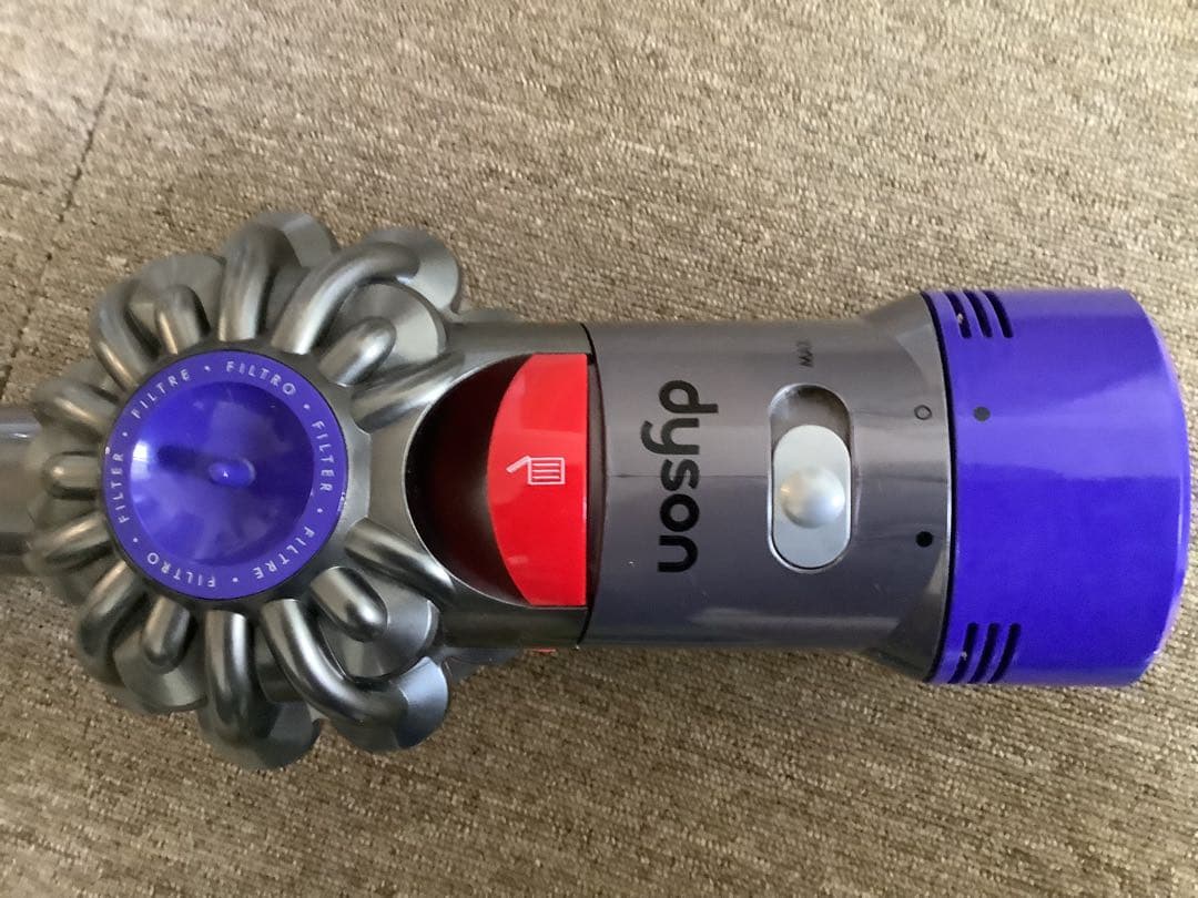 ダイソン 掃除機 v7 本体