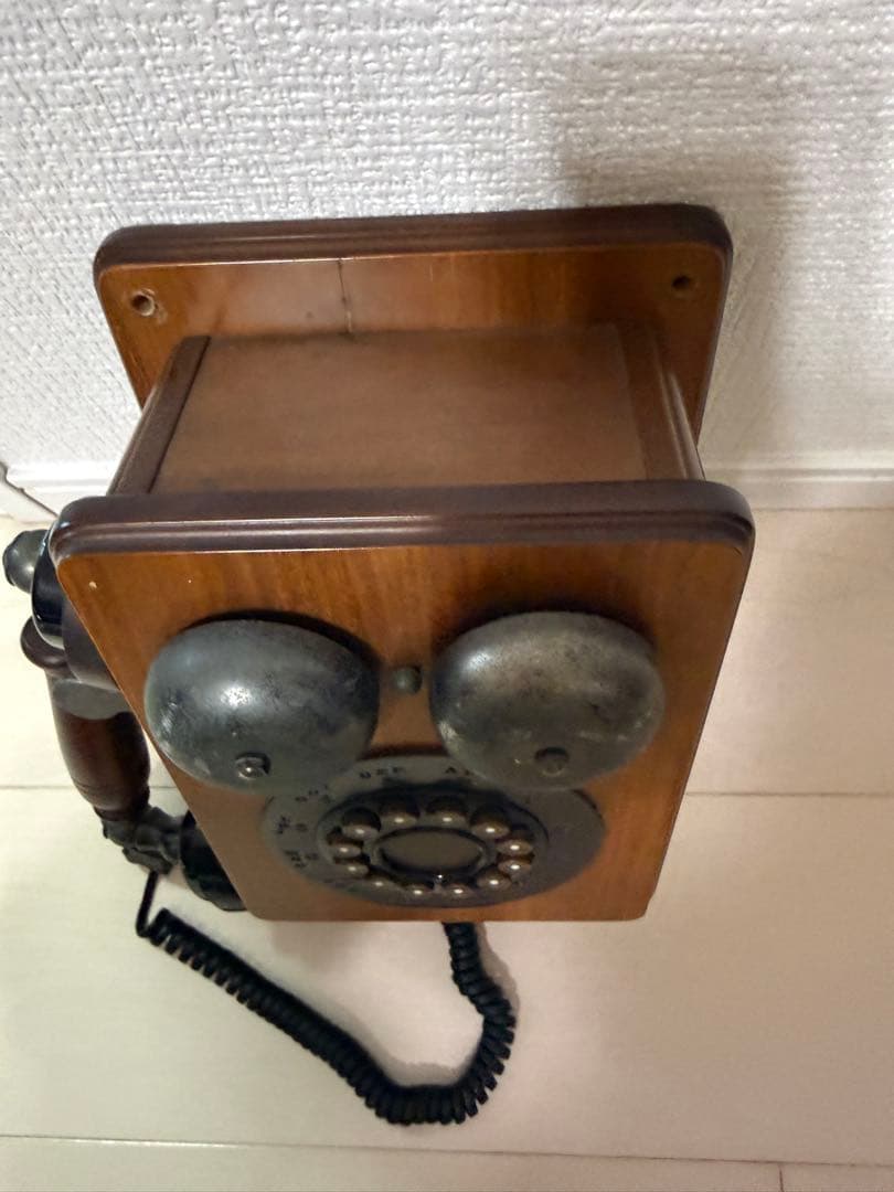 アンティーク ダイヤル式電話 木製※通話はできません。