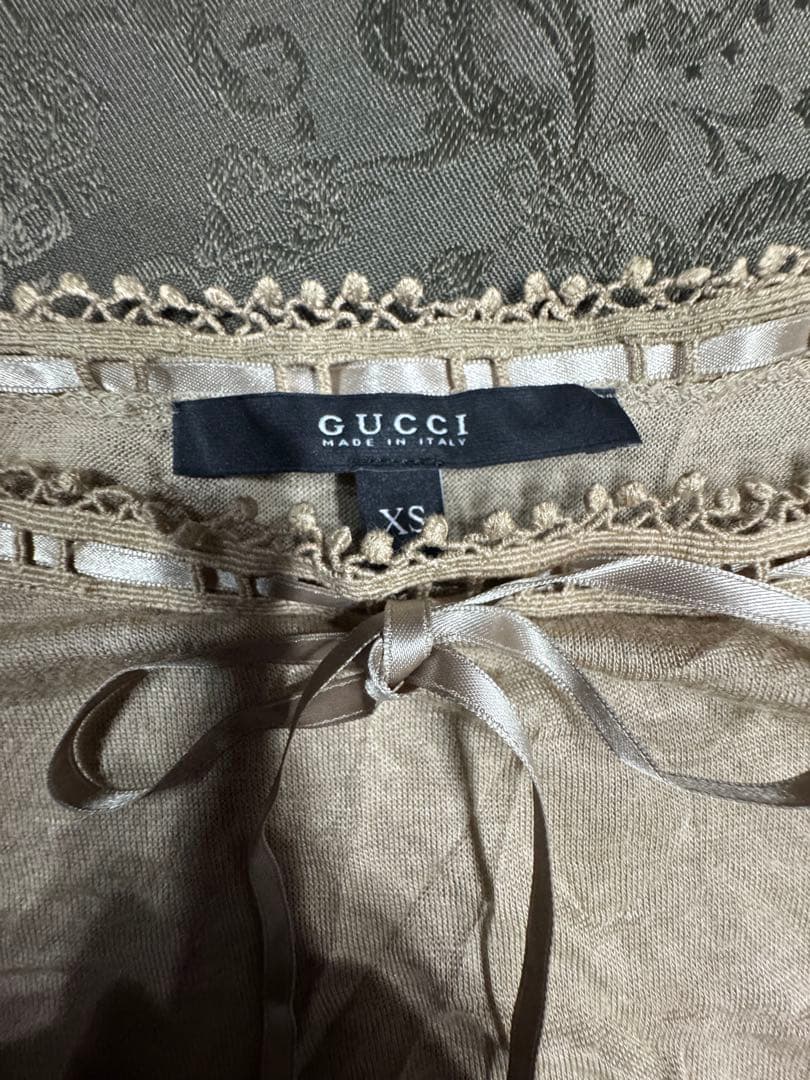 GUCCI ベージュ オフショルダー Tシャツ XS