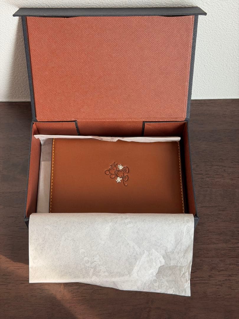 Disney x COACH パスポートケース 未使用品