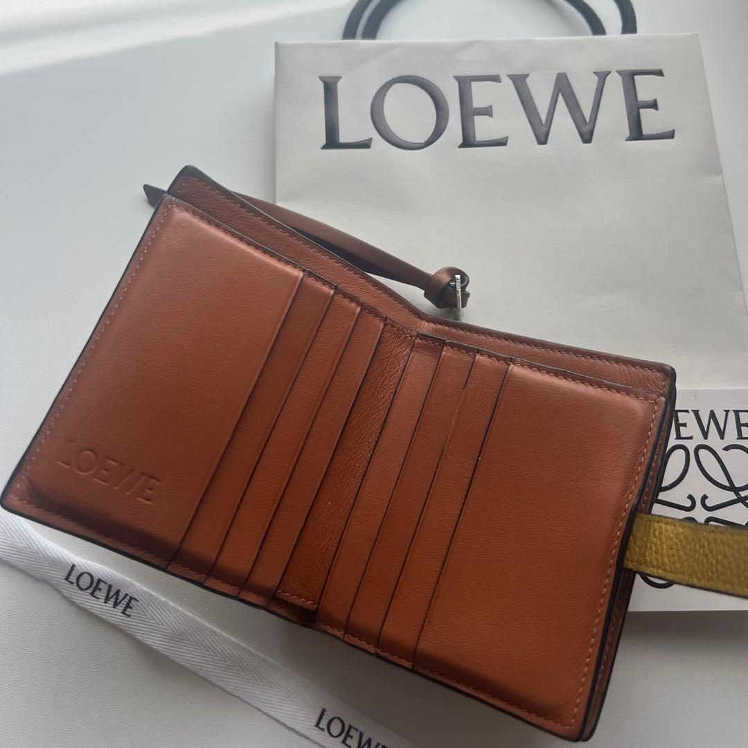 155 極上美品 LOEWE ロエベ 2つ折り財布