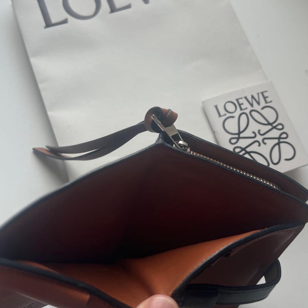 155 極上美品 LOEWE ロエベ 2つ折り財布