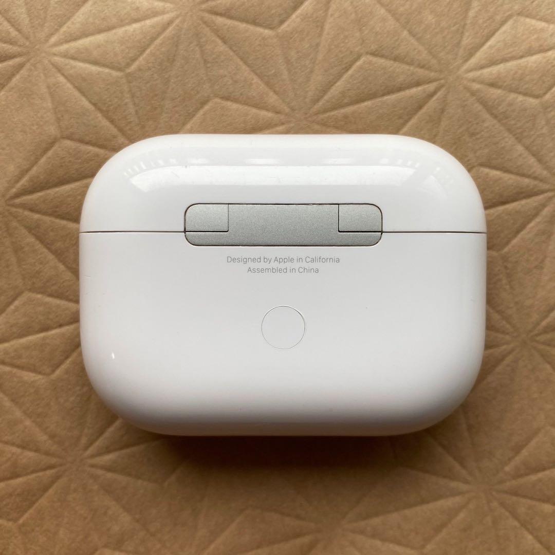AirPods Pro  Apple  充電　ケース　第一世代　A2190