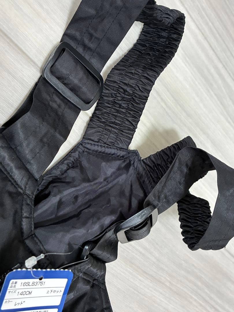 新品　South Line 140 キッズ　スキーウェア　スノボ　赤