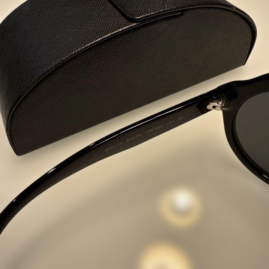 プラダ　PRADA サングラス　ラウンド　ブラック　ケース付き