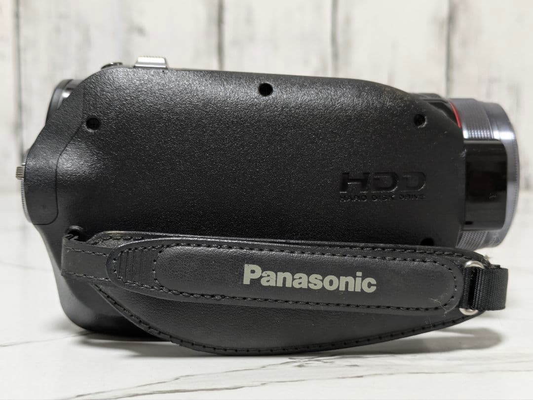 Panasonic　HDC-HS100　HDD内蔵 60GB