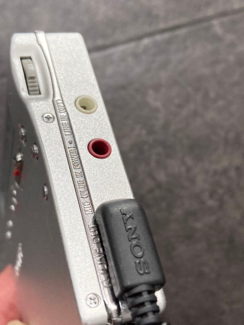値下げ！SONY WALKMAN MZ-R900 ポータブルMDレコーダー