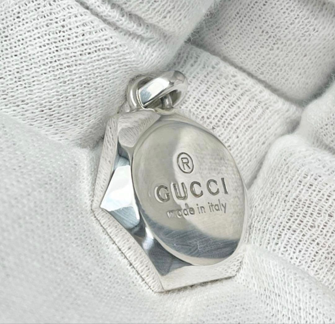 美品　GUCCI ヘキサゴンペンダント