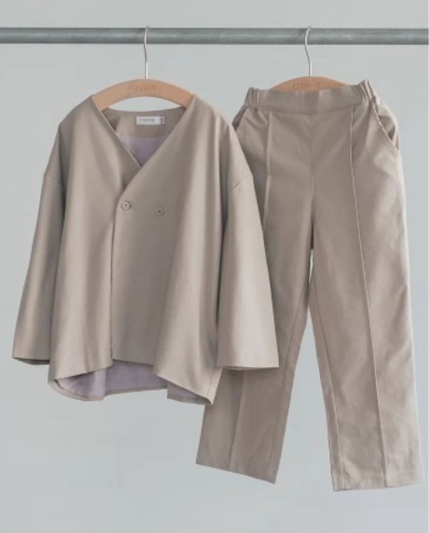 本日より値下げ！ 【美品】riziere セットアップ　スーツ　150cm