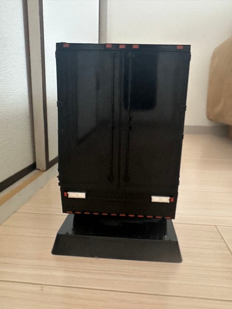 B'z COMPLETE SINGLE BOX トラック型
