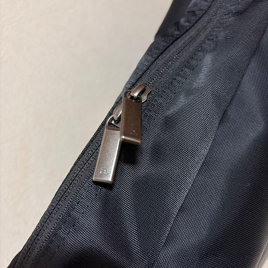 【美品】エース トーキョー] バスティーク2 ガーメントケース62568