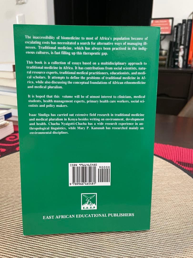 洋書 Traditional Medicine in Africa