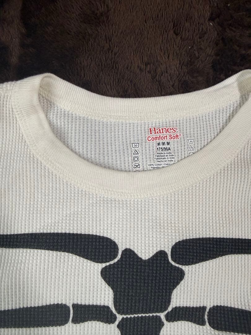 supreme骨サーマルMサイズ