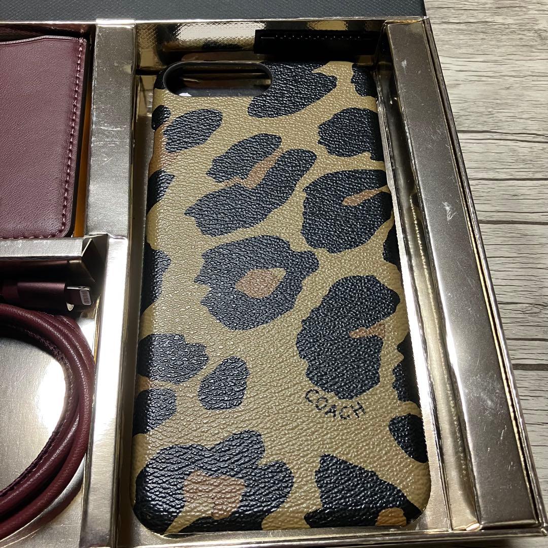 COACH コーチ iPhone8 Plus スマホケース 充電ケーブル セット