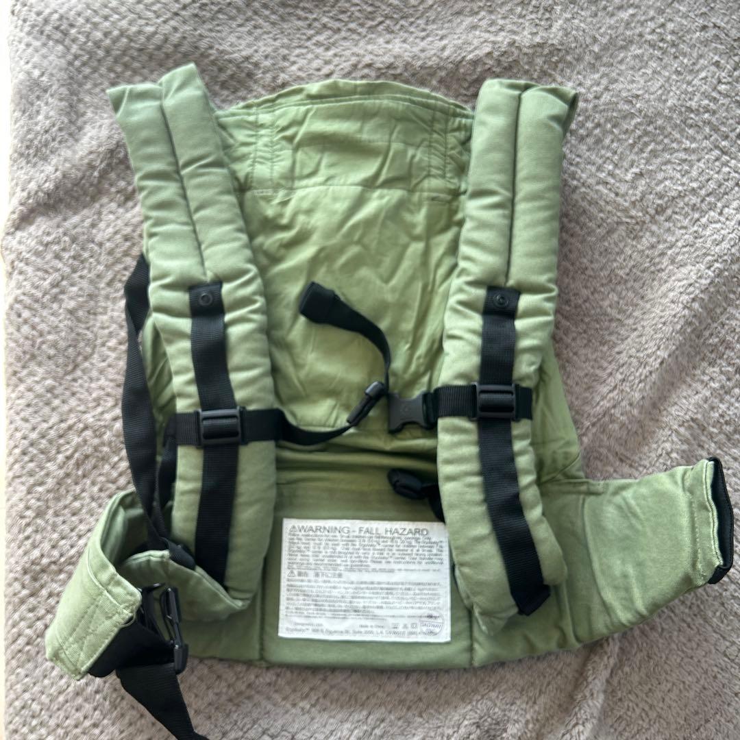 【新品、未使用】値下げ！エルゴベビー　ベビーキャリア　カーキ