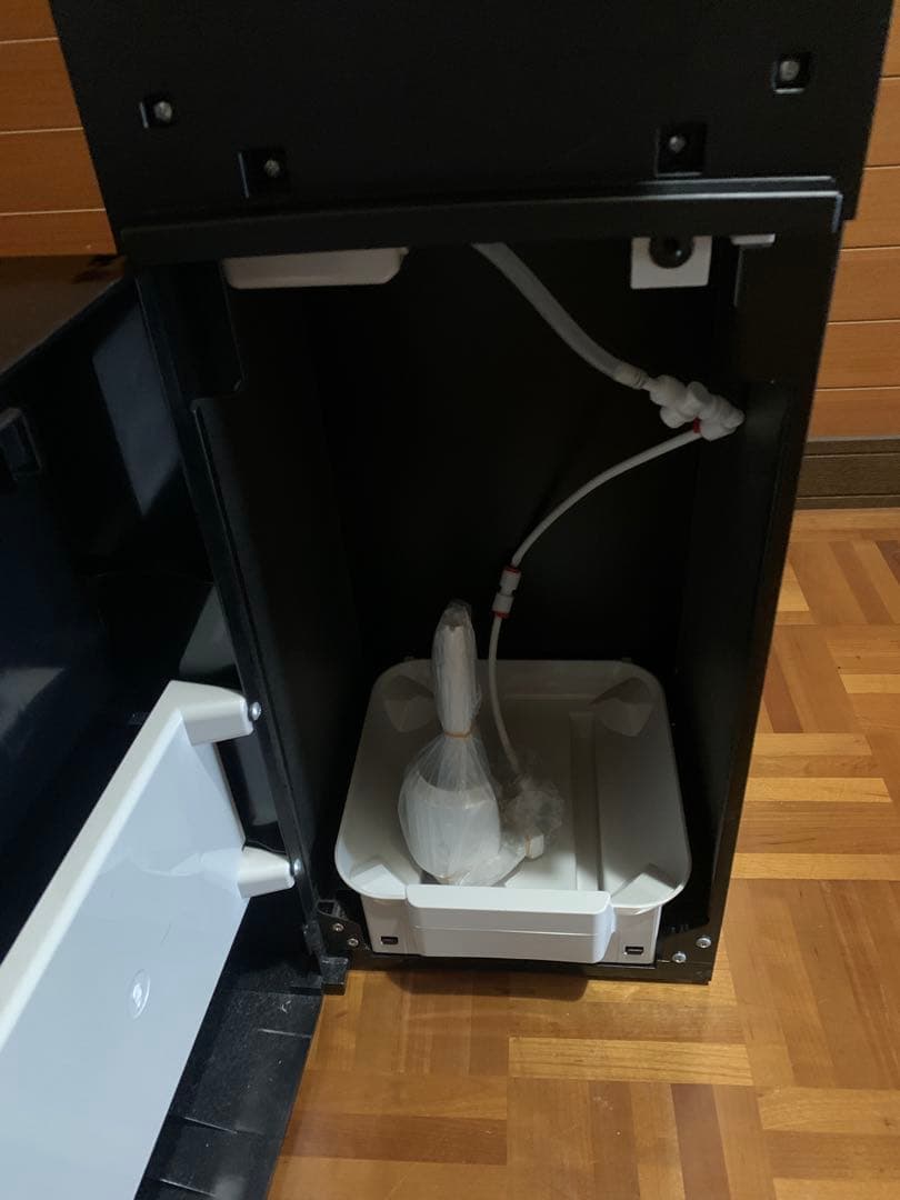 PREMIUMWATER　サーバー本体　黒