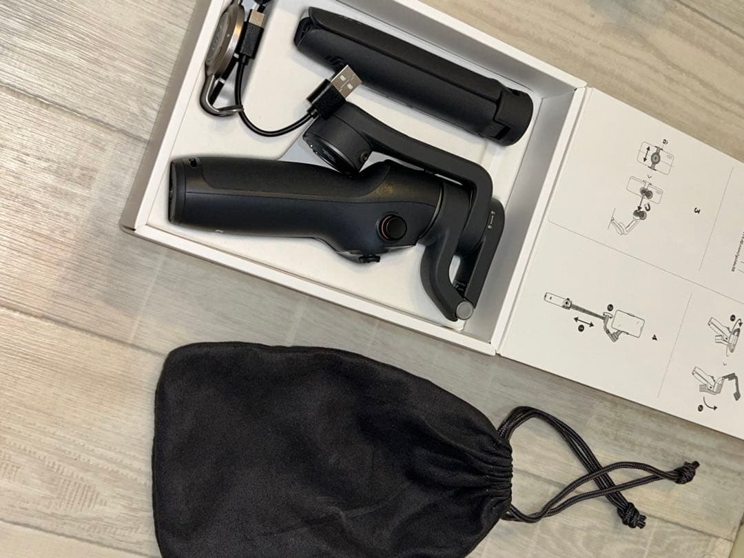 【美品・動作確認済】DJI Osmo Mobile 6 スマートフォンジンバル