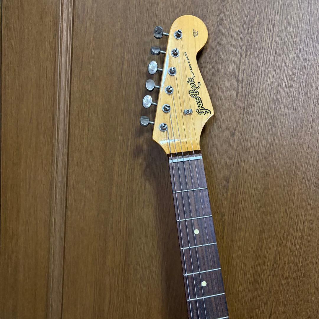 Grass Roots グラスルーツ 白 アイボリー ストラトキャスター ギター