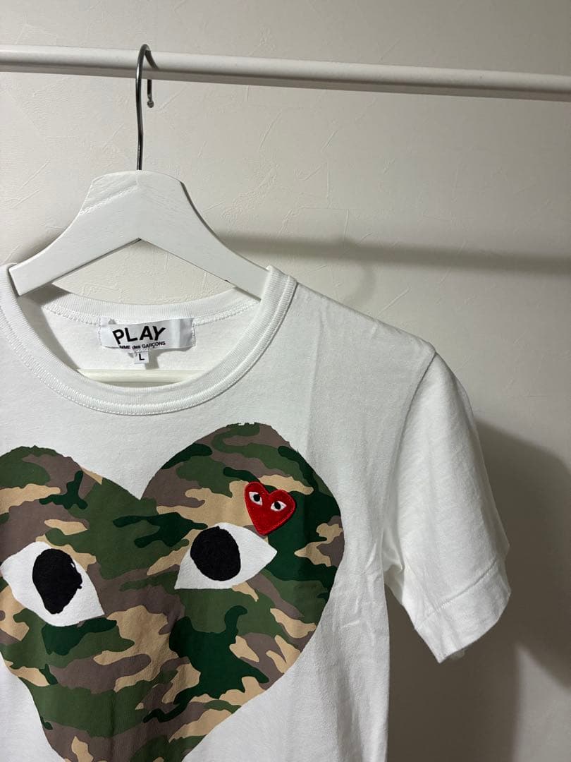 PLAY COMME des GARCONS ハートロゴ 迷彩柄Tシャツ