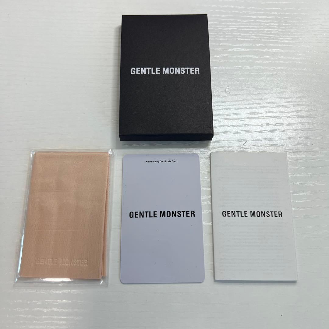 GENTLE MONSTER ジェントルモンスター Frida